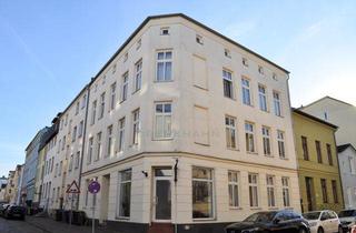 Geschäftslokal mieten in 18055 Rostock, Laden/ Büro am Eck, zentrumsnah (STV), gr. Schaufenster, direkter Zugang, Pantry