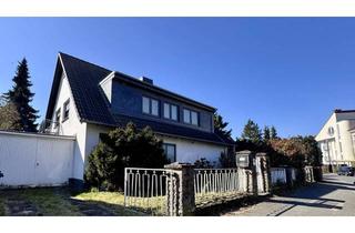 Wohnung kaufen in 40764 Langenfeld, DG mit Garten – 85 m² Wohnfl., 172 m² voller Möglichkeiten für Ihr Zuhause