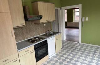 Wohnung mieten in 37586 Dassel, Freundliche 3,5-Raum-Wohnung mit EBK und Balkon in Dassel