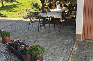 Wohnung mieten in Rümminger Straße 3a, 79597 Schallbach, Schöne und gepflegte 2-Zimmer-Dachgeschosswohnung mit geh. Innenausstattung mit Balkon und EBK