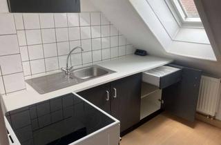 Wohnung mieten in Schnackenhof 20, 90552 Röthenbach, 3-Zimmer-Dachgeschosswohnung in Röthenbach/Pegn.