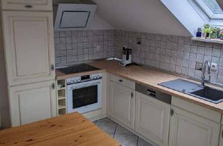 Wohnung mieten in Franz-Seraph-Lederer-Straße 11, 84066 Mallersdorf-Pfaffenberg, Geschmackvolle, 3-Raum-Dachgeschosswohnung mit Balkon in Mallersdorf-Pfaffenberg