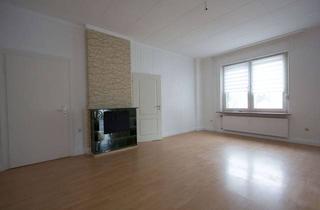 Wohnung mieten in 66780 Rehlingen-Siersburg, Schöne modernisierte 4-Zimmer-Altbau-Wohnung mit Balkon und Garage in Rehlingen-Siersburg