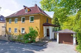 Doppelhaushälfte kaufen in 96450 Zentrum, Romantische Doppelhaushälfte mit gemütlichem Garten in Coburg