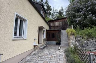 Haus kaufen in 93133 Burglengenfeld, Freistehendes Häuschen mit charmantem Garten - Nutzung als Hauptwohnsitz oder auchWochenenddomizil