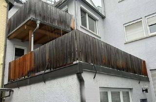 Haus kaufen in 72764 Reutlingen, Studentenwohnheim mit weiterem Potential, im Herzen der Alt-/Innenstadt von RT.102.000Euro BKM.