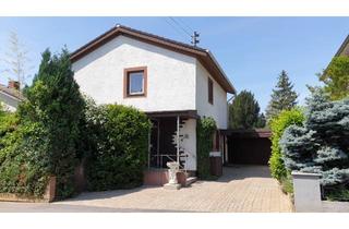 Einfamilienhaus kaufen in Odenwaldstrasse, 69168 Wiesloch, Freist. Einfamilienhaus begehrte Lage, Bj. 1967/80, ca. 215 qm, 604 qm, großer Garten, Wintergarten