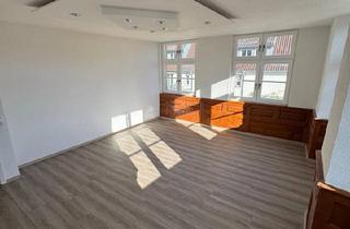 Wohnung kaufen in 88416 Ochsenhausen, Ochsenhausen - Exklusive kernsanierte 5-Zimmer-Wohnung im Herzen Ochsenhausens