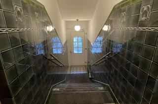 Wohnung mieten in Lennestraße 64a, 58762 Altena, Helle und geräumige 3-Zimmer-Wohnung mit Gäste-WC zu vermieten - ideal für Paare
