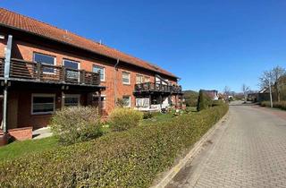 Wohnung mieten in Kirschenallee 35, 17207 Röbel, Schöne 3-Raum Wohnung mit Balkon, 5 Minuten bis zur Müritz