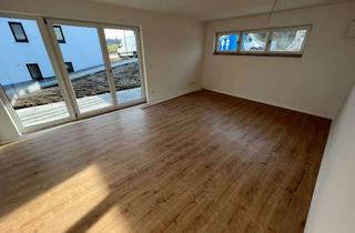 Wohnung mieten in Pfarrer-Siegfried-Kroiss-Strasse 38, 94113 Tiefenbach, Moderne 2-Zimmer-Erdgeschosswohnung ab dem 01.07.2025