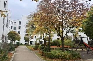 Wohnung mieten in Gottfried-Böhm-Ring 19, 81369 Sendling-Westpark, Kuschelige voll möblierte 2-Zimmer Wohnung mit Dachterrasse nähe Isar und Harras