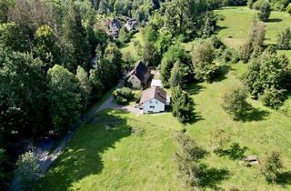Bauernhaus kaufen in 88212 Ravensburg, Bauernhof / Hofstelle mit großen Flächen für Landwirtschaft stadtnah ins Zentrum