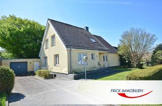 Einfamilienhaus kaufen in 23611 Bad Schwartau, Großes Einfamilienhaus mit Garten und Garage in ruhiger, zentraler Lage
