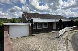 Einfamilienhaus kaufen in 31162 Bad Salzdetfurth, Charmantes Architektenhaus mit Garage in Hanglage - Wesseln bei Bad Salzdetfurth