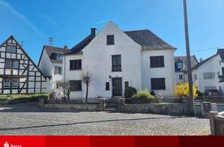 Einfamilienhaus kaufen in 65589 Hadamar, Niederzeuzheim: Gepflegtes Einfamilienhaus mit Nebengebäude, Carport und Garten