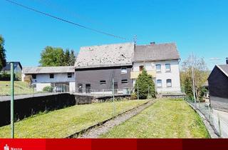 Einfamilienhaus kaufen in 56479 Hüblingen, Rennerod- Hüblingen: Einfamilienhaus mit Nebengebäude in sonniger Lage