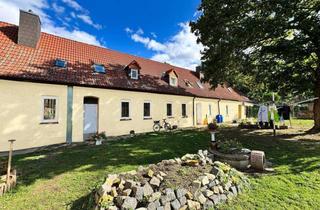 Haus mieten in 39443 Staßfurt, Frisch Sanierte Wohnungen mit großem Garten