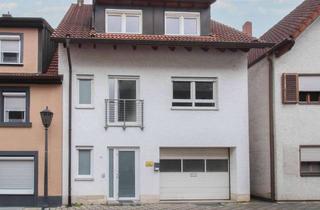Anlageobjekt in 76456 Kuppenheim, Platz für die ganze Familie: Großes Einfamilienhaus mit Garage in Kuppenheim