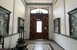 Büro zu mieten in 95028 Innenstadt, Stilvolle Büros im Palais – Top Innenstadtlage