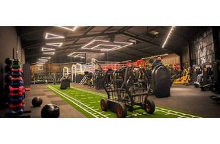 Lager mieten in 53721 Siegburg, Fitness-Anlage ca. 480 m² - Erstbezug komplett ausgestattet