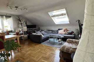 Wohnung kaufen in 71691 Freiberg, Kapitalanlage mit Stil: Vermietete 3-Zimmer-Dachgeschosswohnung in Freiberg am Neckar