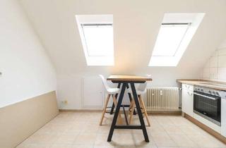 Wohnung mieten in Stoltzestrasse 121, 63263 Neu-Isenburg, *Frisch renoviert* Charmante 2,5-Zimmer-Wohnung mit Tageslichtbad und Gartenanteil!