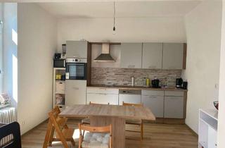 Wohnung mieten in Hussmannplatz 1a, 37699 Fürstenberg, Renovierte 5-Zimmer-Wohnung mit gehobener Innenausstattung in Fürstenberg
