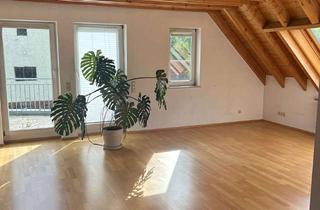 Wohnung mieten in Hauptstr. 57, 73235 Weilheim, Ansprechende 4-Zimmer-DG-Wohnung mit gehobener Innenausstattung mit EBK in Weilheim an der Teck
