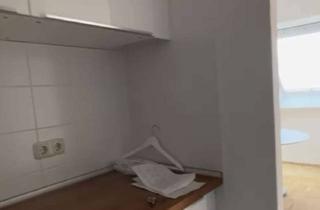 Wohnung mieten in 55218 Ingelheim, 1,5-Zimmer-Dachgeschosswohnung mit Einbauküche in Ingelheim am Rhein