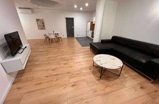 Wohnung mieten in Wilhelmstrasse 11, 06406 Bernburg, Großzügige 3-Raumwohnung mit Einbauküche und Dachterrasse -hell,ruhig & zentral