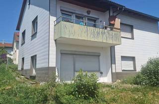 Wohnung mieten in Tulpenstr, 74238 Krautheim, Freundliche und sanierte 3-Zimmer-Wohnung mit Einbauküche in Krautheim