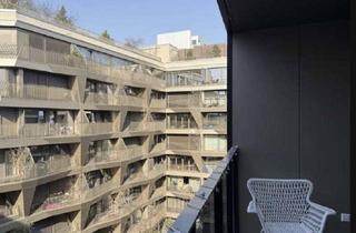 Wohnung mieten in 93 Zimmerstrasse, 10117 Mitte, Modern, sunny and central flat with balcony, gym, rooftop terrace, and concierge