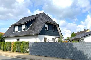 Haus kaufen in 27793 Wildeshausen, Provisionsfreier Verkauf! Zwei vermietete Einfamilienhäuser mit Carport und Garten in zentrumsnaher Siedlungslage