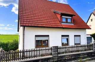 Haus kaufen in 95369 Untersteinach, Familienfreundliches Zweifamilienhaus in ruhiger Lage – Ihr neues Zuhause wartet!