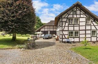 Bauernhaus kaufen in 52156 Monschau, Monschau / Widdau - Historisches Bauernhaus mit Reetdach und kleinem Pferdestall in Monschau-Widdau
