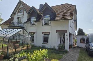 Villa kaufen in 23714 Malente, Malente - Gelegenheit: Mehrfamilienhaus für großzügiges Wohnen und zusätzliche Einnahmen. Ohne Makler!