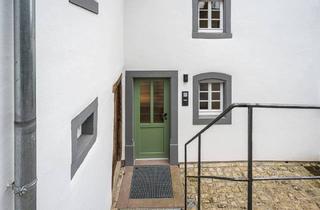 Haus kaufen in 54646 Bettingen, Bettingen - Charmantes ehemaliges Burghaus aus 1621 - kernsaniert 2019-2024.