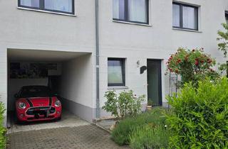 Reihenhaus kaufen in 01259 Dresden, Dresden - Reihenhaus mit Garten, großer Dachterra & Carport in ruhiger Lage