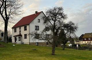 Wohnung kaufen in 01762 Hartmannsdorf-Reichenau, Hartmannsdorf-Reichenau - 4-Raum Wohnung mit Grundstück und Nebengelass im Osterzgebirge