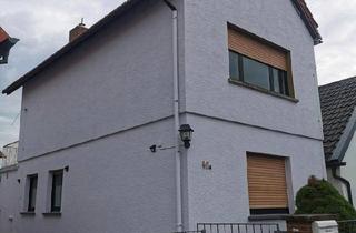 Haus kaufen in 55569 Monzingen, Monzingen - Zwei Einfamilienhäuser mit großem Grundstück