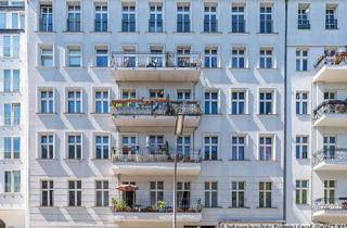 Wohnung kaufen in Graefestraße 33, 10967 Kreuzberg (Kreuzberg), Attraktive 5-Zimmer Altbauwohnung mit Balkon in der Belle Etage im Graefekiez