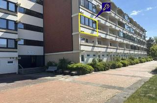 Wohnung kaufen in Osterwisch 16 a, 24217 Schönberg (Holstein), Sanierungsbedürftige Etagenwohnung in Strandnähe in Schönberg/Holm