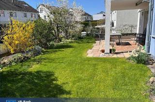 Wohnung kaufen in 71711 Steinheim, Moderne 5,5-Zimmer-Erdgeschosswohnung mit schöner Terrasse und Gartenfläche