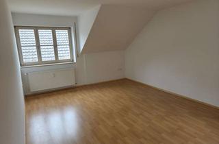 Wohnung mieten in Obere Marktstraße, 85080 Gaimersheim, Großzügige Dachgeschosswohnung im Zentrum von Gaimersheim