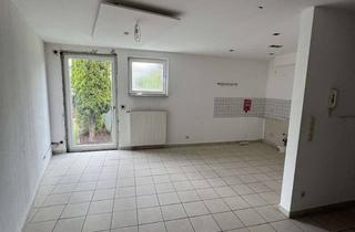 Wohnung mieten in 63110 Rodgau, Helle 3-Zimmerwohnung mit Garten, Terrasse und großzügigem Wohnbereich in ruhiger Lage