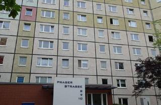 Wohnung mieten in Prager Straße, 99091 Berliner Platz, WG-Zimmer sucht neuen Mieter!