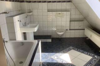 Wohnung mieten in Fritz-Reuter-Str. 19a, 49080 Wüste, Schöne 4-Zimmer-Dachgeschosswohnung mit Balkon!