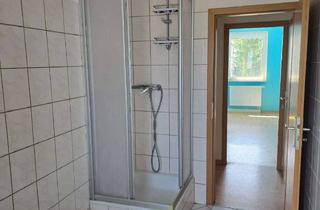 Wohnung mieten in Hermann-Matern-Straße 16, 15320 Neuhardenberg, ** 2 Raumwohnung ** Aufzug ** Balkon ** Tageslichtbad
