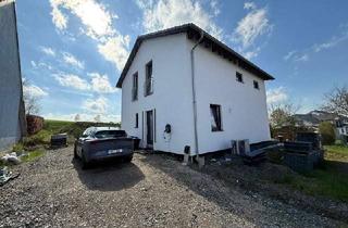 Haus kaufen in 92709 Moosbach, Modernes Wohnen in ruhiger Lage.